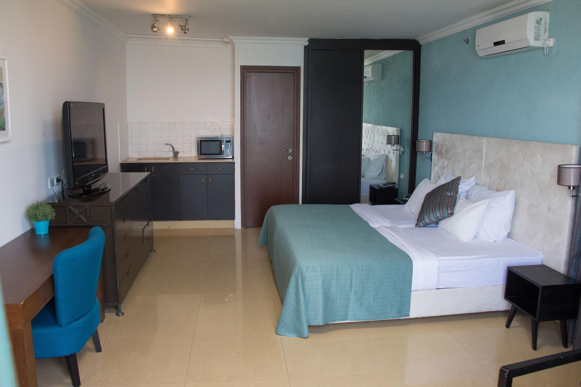 Golden Beach Hotel Тел Авив Екстериор снимка