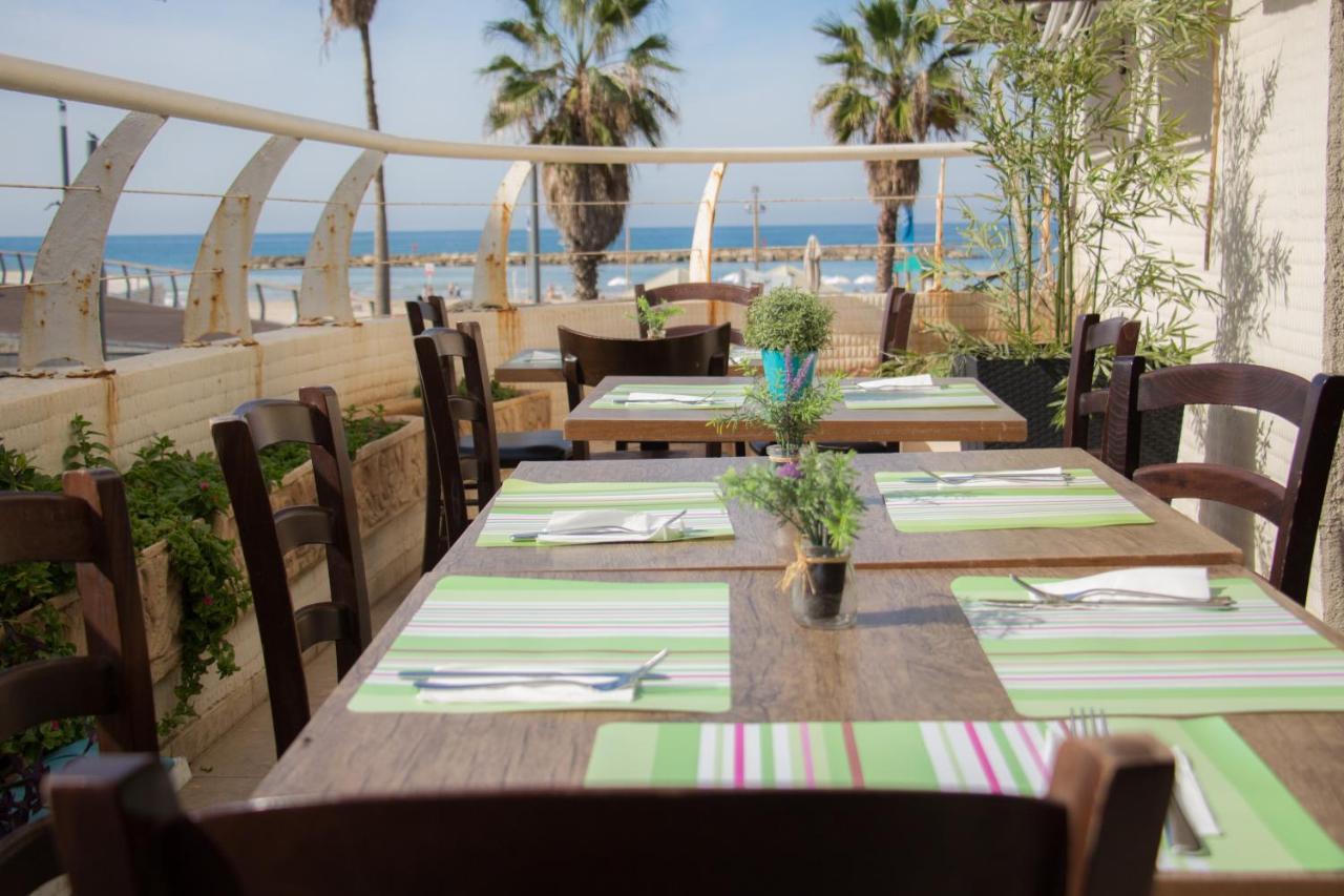 Golden Beach Hotel Тел Авив Екстериор снимка